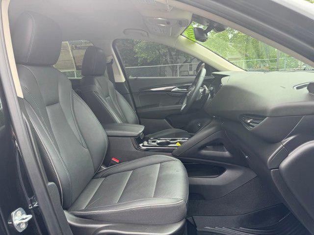 2023 Buick Envision Essence FWD