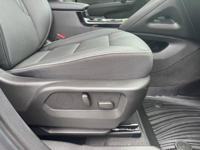 2023 Buick Envision Essence FWD