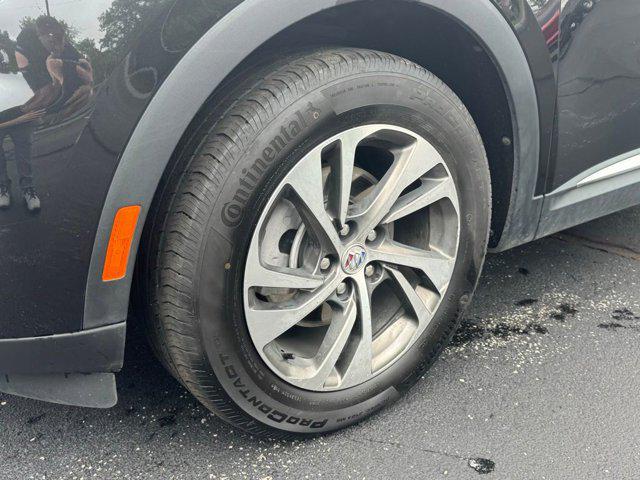 2023 Buick Envision Essence FWD