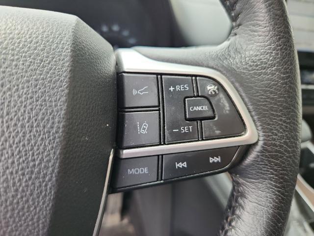 2022 Toyota Sienna XLE 7 Passenger
