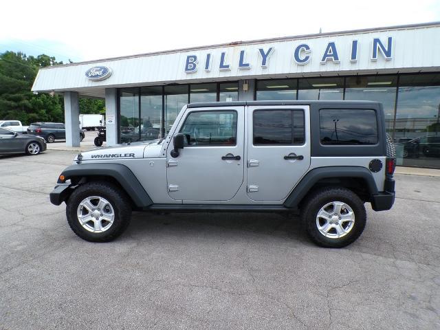 2016 Jeep Wrangler Unlimited Black Bear