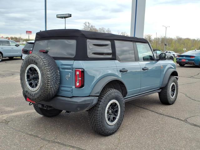 2021 Ford Bronco Base