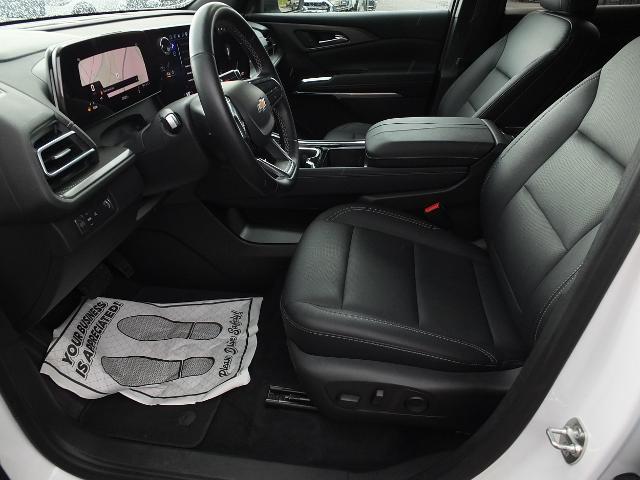 2025 Chevrolet Traverse FWD LT