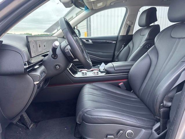 2025 Genesis GV80 2.5T Standard AWD