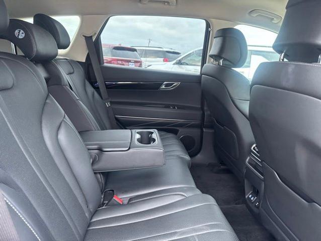 2025 Genesis GV80 2.5T Standard AWD