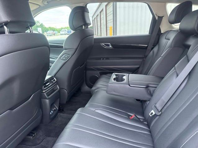 2025 Genesis GV80 2.5T Standard AWD