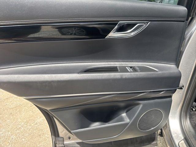 2025 Genesis GV80 2.5T Standard AWD