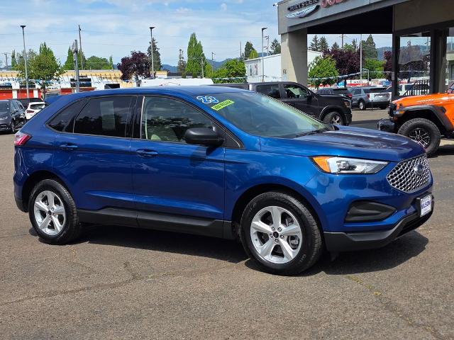 2023 Ford Edge SE