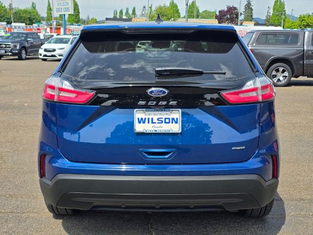 2023 Ford Edge SE