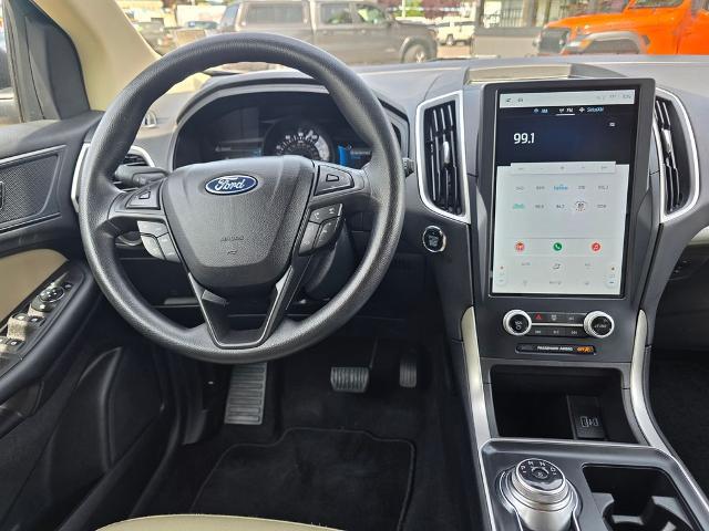 2023 Ford Edge SE