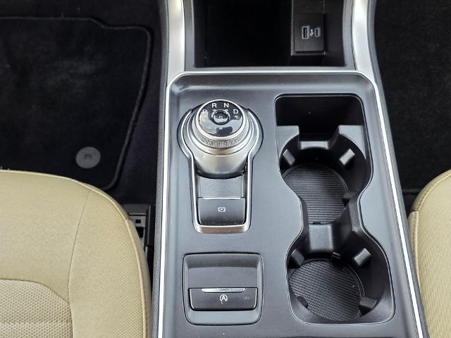 2023 Ford Edge SE