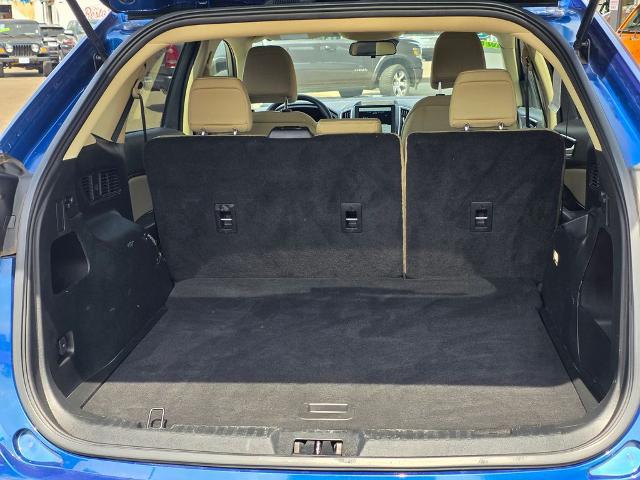 2023 Ford Edge SE