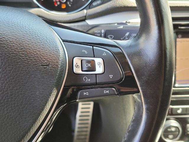 2018 Volkswagen Passat 2.0T SEL Premium