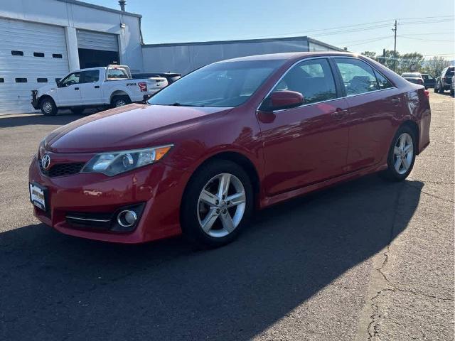 2014 Toyota Camry SE for sale in Roseburg, OR