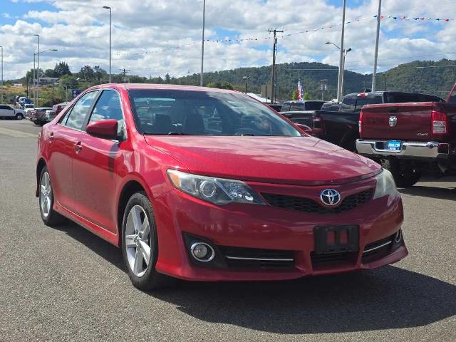 2014 Toyota Camry SE