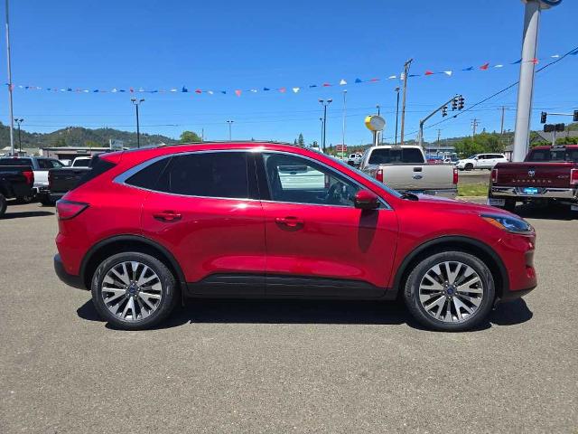 2020 Ford Escape Titanium Hybrid