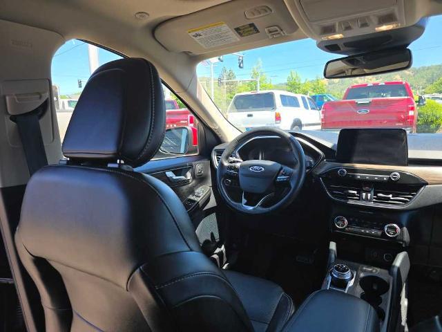 2020 Ford Escape Titanium Hybrid