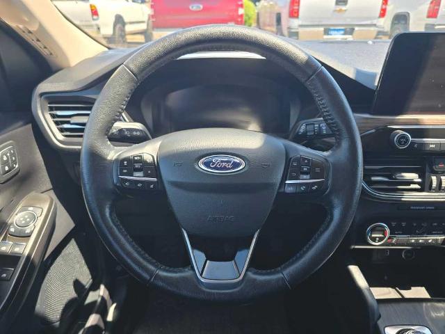 2020 Ford Escape Titanium Hybrid