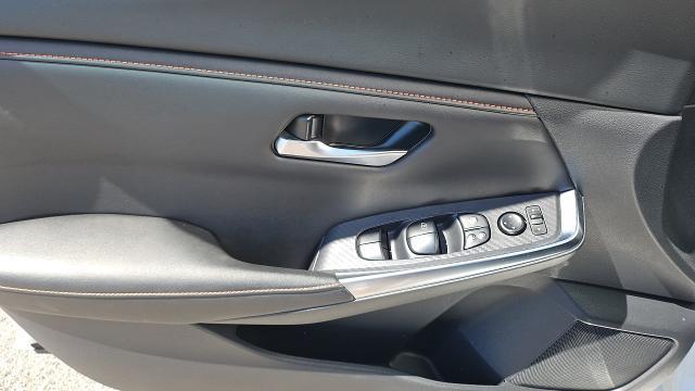 2024 Nissan Sentra SR Xtronic CVT