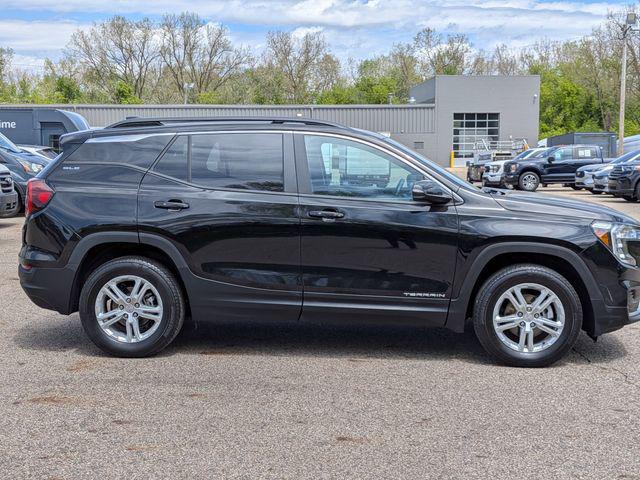 2024 GMC Terrain AWD SLE