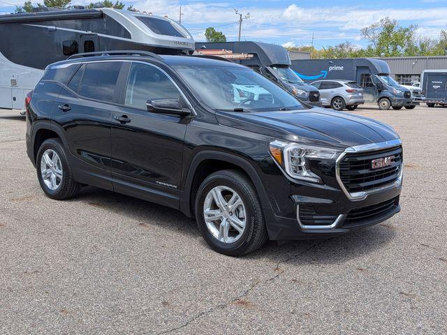2024 GMC Terrain AWD SLE