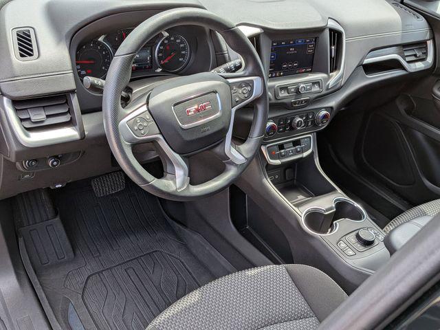 2024 GMC Terrain AWD SLE