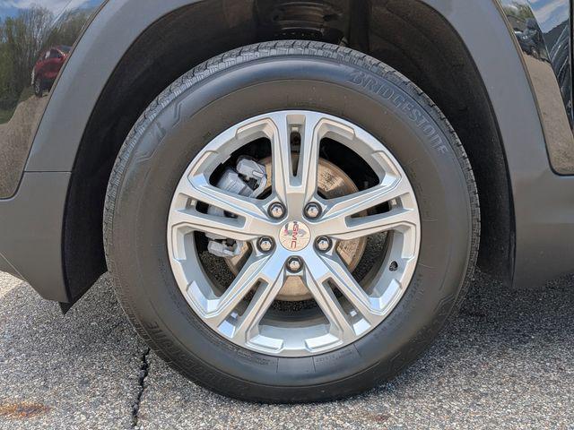 2024 GMC Terrain AWD SLE