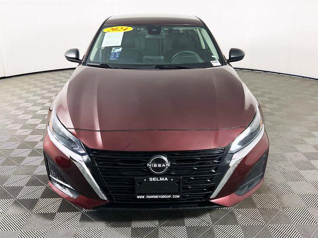 2024 Nissan Altima SV FWD