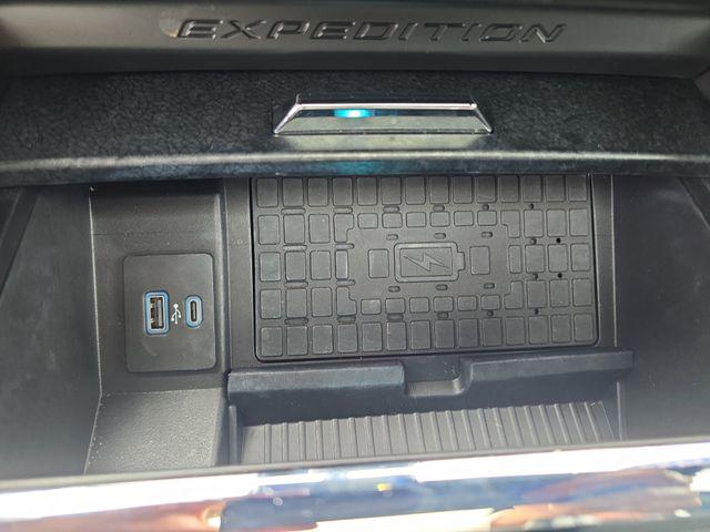 2022 Ford Expedition Limited MAX