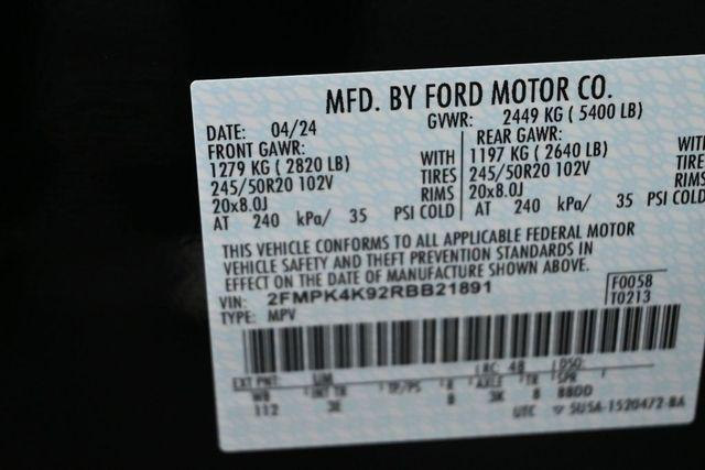 2024 Ford Edge Titanium