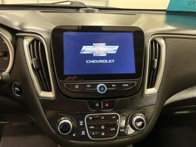 2022 Chevrolet Malibu FWD LT