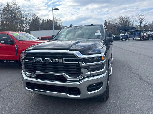 2025 Ram 2500 Big Horn Crew Cab 4x4 6'4" Box