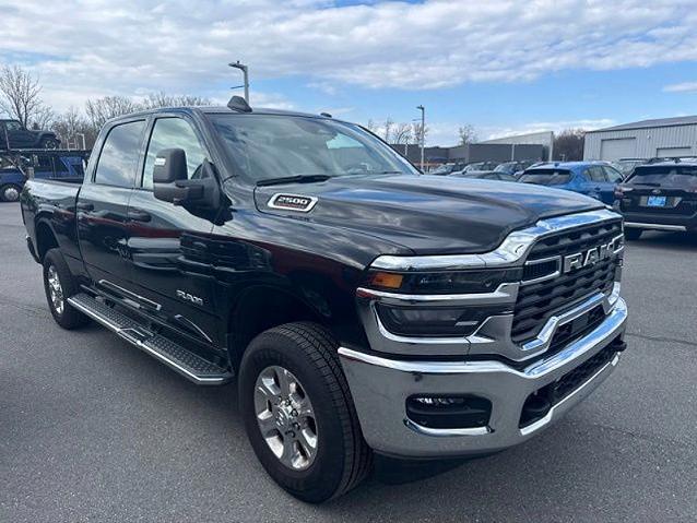 2025 Ram 2500 Big Horn Crew Cab 4x4 6'4" Box