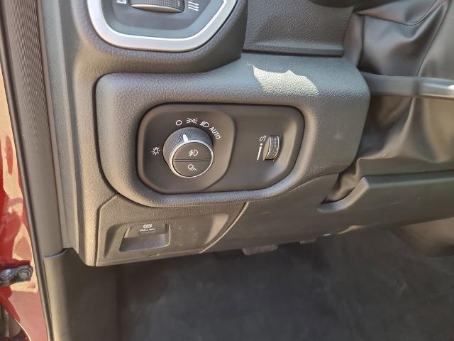 2022 Ram 1500 Lone Star Quad Cab 4x2 6'4" Box