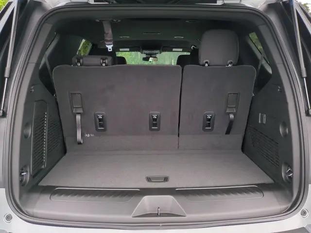 2026 Chevrolet Tahoe 4WD LS