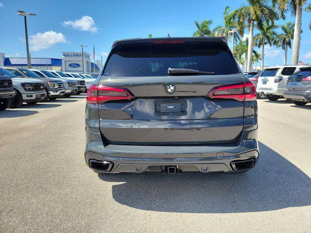 2023 BMW X5 M50i