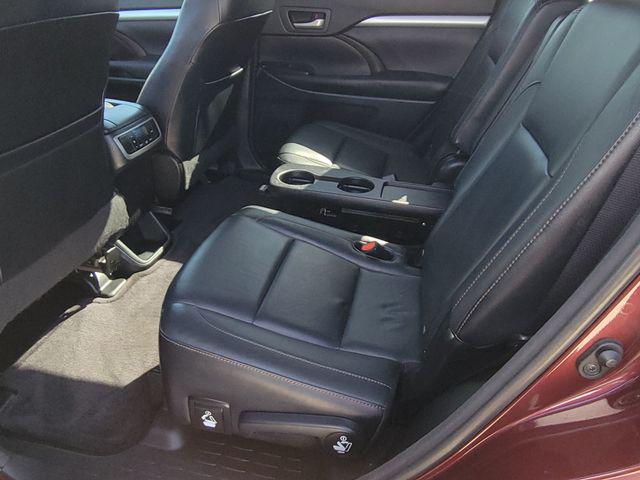 2016 Toyota Highlander XLE V6