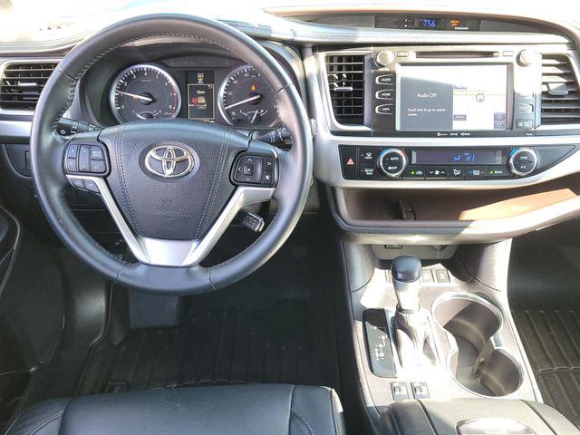 2016 Toyota Highlander XLE V6