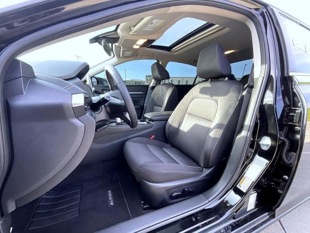 2022 Nissan Altima SV FWD
