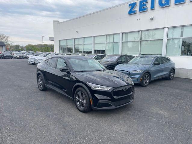 2023 Ford Mustang Mach-E Select