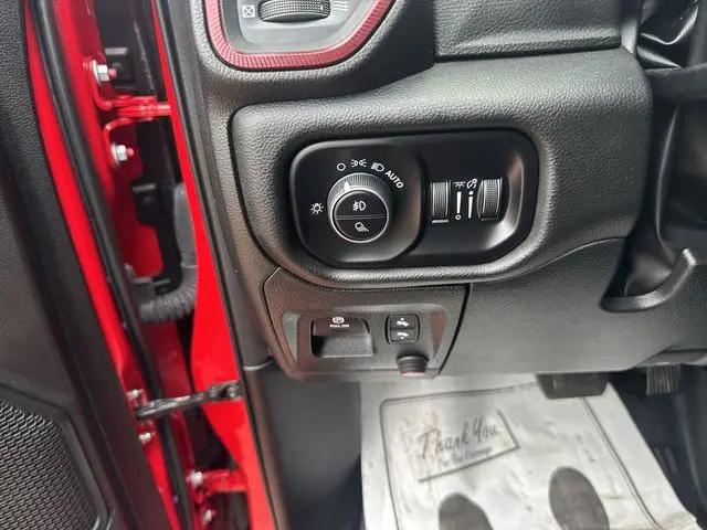 2025 Ram 1500 Rebel Crew Cab 4x4 5'7" Box