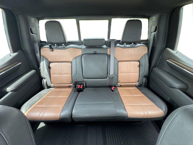 2024 Chevrolet Silverado 1500 4WD Crew Cab Short Bed High Country