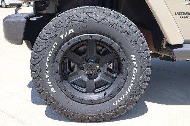 2017 Jeep Wrangler Unlimited Sahara 4x4