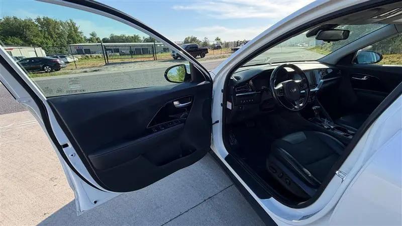 2020 Kia Niro Touring