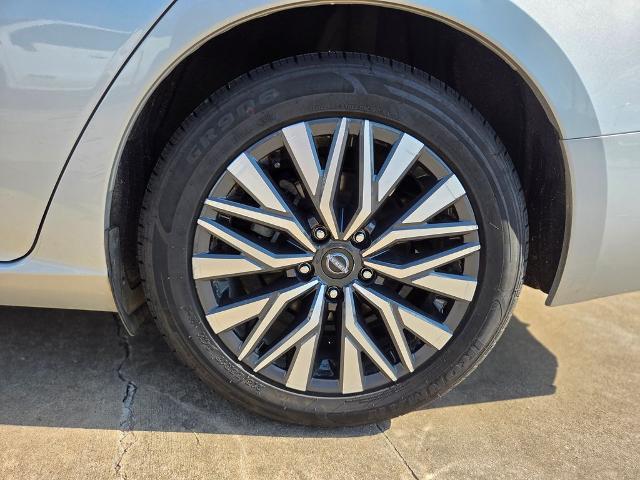 2024 Nissan Altima SV FWD