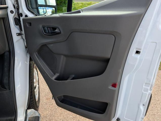 2022 Ford Transit Cargo Van Base