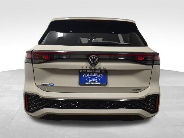 2025 Volkswagen Tiguan 2.0T SEL R-Line