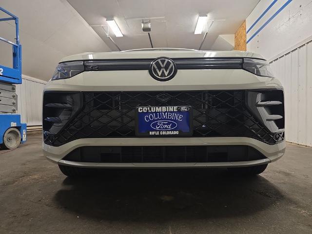 2025 Volkswagen Tiguan 2.0T SEL R-Line