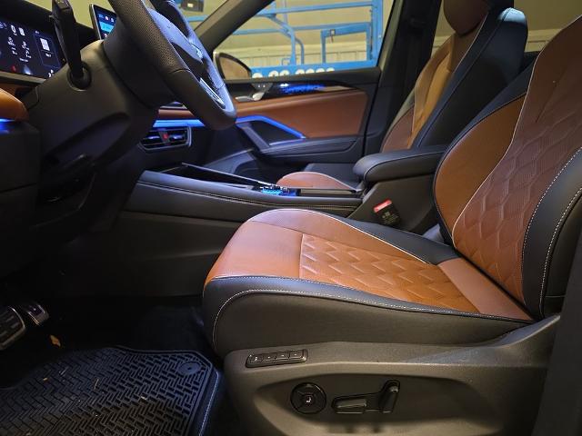 2025 Volkswagen Tiguan 2.0T SEL R-Line