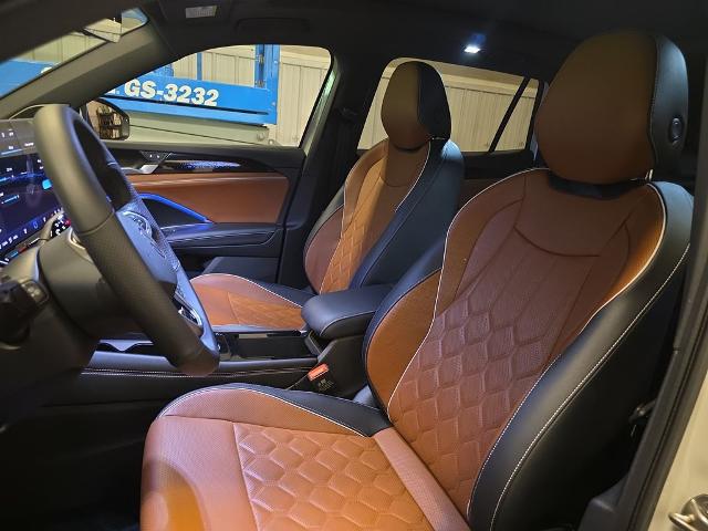 2025 Volkswagen Tiguan 2.0T SEL R-Line
